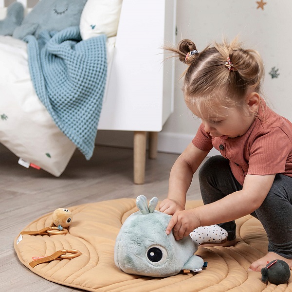 Juguete Actividades Ballena Done By Deer - Imagen 4