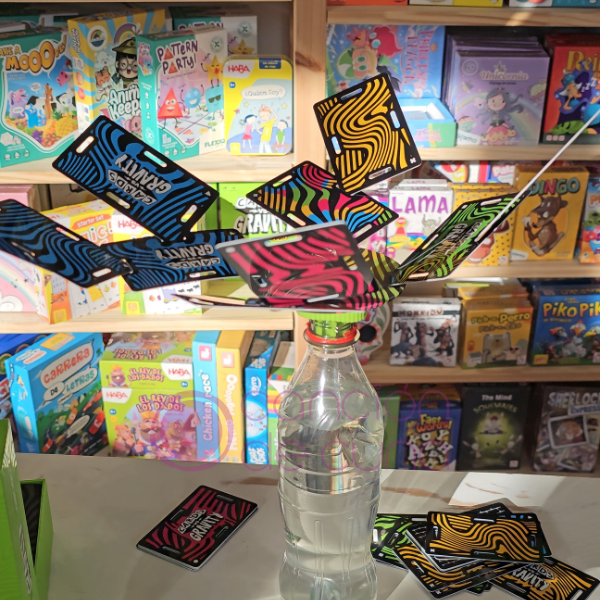 Cards vs Gravity Juego de mesa Mercurio - Imagen 2